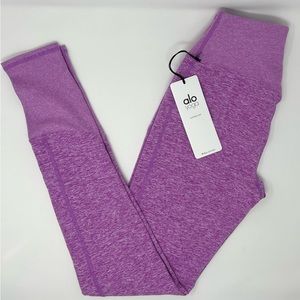 NWT - alo yoga - high-waist lounge legging - size M - electric violet heather